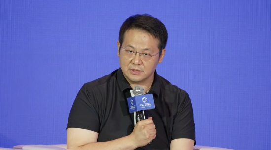 格式塔科技创始人彭雷：预计2035年到2045年，硅基层面的人工智能主体或将产生自主意识